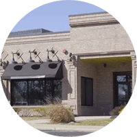 e restaurant exterior circle